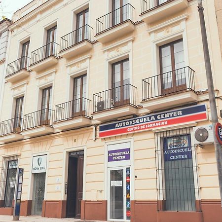 Apartamentos Puerta Sevilla Jerez de la Frontera Dış mekan fotoğraf