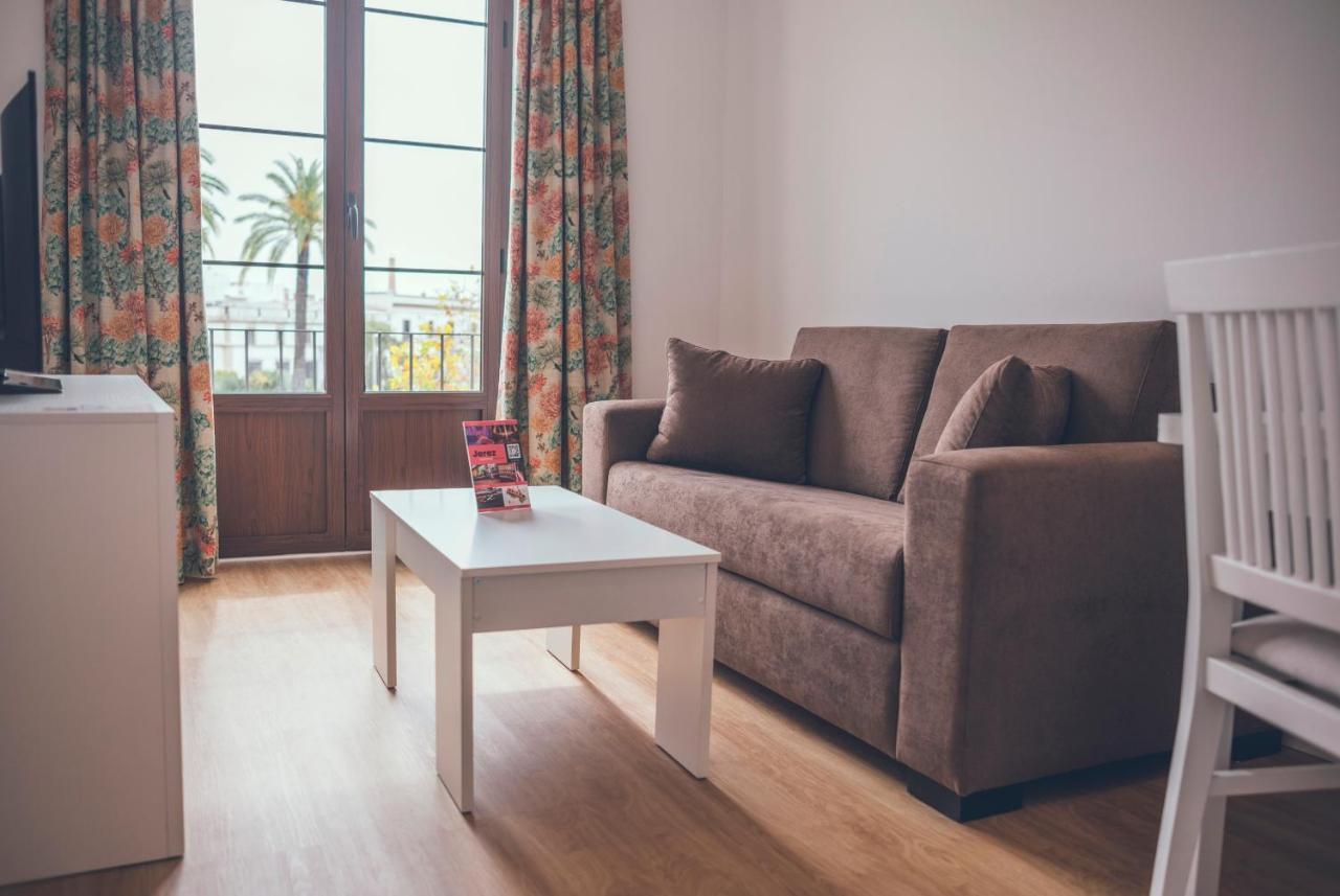 Apartamentos Puerta Sevilla Jerez de la Frontera Dış mekan fotoğraf